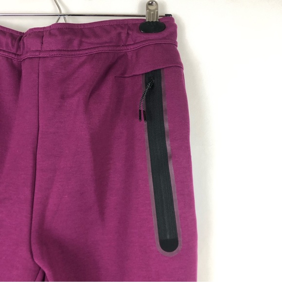 Nike Men's Sportswear Tech Fleece Joggers Sangria/Game Royal - Picture 3 of 8